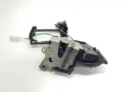 Second-hand car spare part front right door lock for bmw 5 (e39) 530 d oem iam references 8235104  51218235104