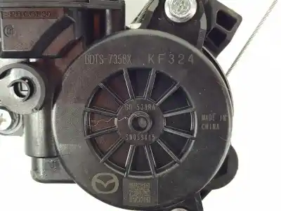 Peça sobressalente para automóvel em segunda mão elevador de vidros traseiro esquerdo por mazda cx30 evolution 2wd referências oem iam gd538ra  dfr573590