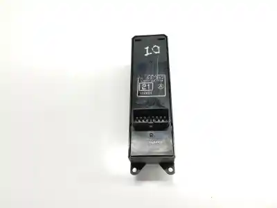 Автозапчастина б/у передні вікний вмикач для mitsubishi l 200 (ka0/kb0) cabina doble invite 4x4 посилання на oem iam mr587952  mr587952