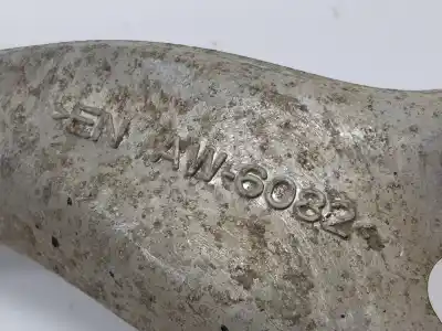 Peça sobressalente para automóvel em segunda mão braço de suspensão inferior dianteiro direito por bmw x1 (e84) sdrive 18d referências oem iam 2409598  31122409598