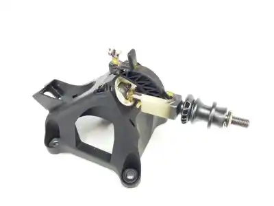 Second-hand car spare part gear lever for toyota verso (aur2/zgr2) advance 150 cv / 110 kw oem iam references 335300f021  335300f021