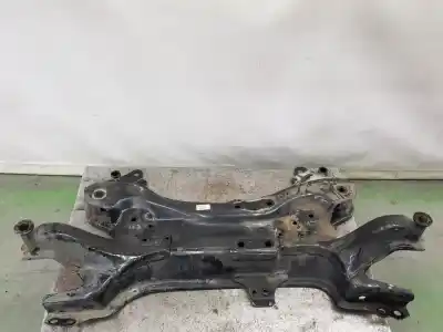 Pièce détachée automobile d'occasion ESSIEU AVANT pour TOYOTA VERSO (AUR2/ZGR2)  Références OEM IAM 5120102102  5120102102