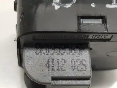 Pezzo di ricambio per auto di seconda mano controllo specchio per audi a4 avant (8k5) (2008) básico riferimenti oem iam 8k0959565f  8k0959565e