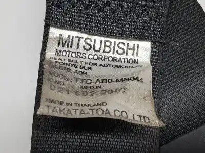 Автозапчастина б/у центральний задній ремін безпеки для mitsubishi l 200 (ka0/kb0) cabina doble intense 4x4 посилання на oem iam 7000a252xa  7000a252xa