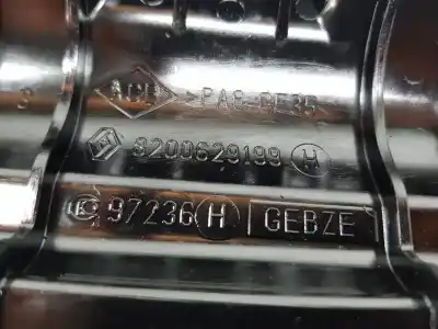 Second-hand car spare part rocker cover for dacia duster ambiance 4x2 oem iam references 8200629199  8200629199