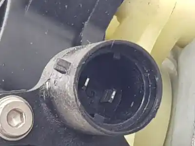 Peça sobressalente para automóvel em segunda mão elevador de vidros dianteiro direito por renault kangoo emotion referências oem iam 807207012r  807207012r