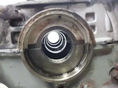 Pezzo di ricambio per auto di seconda mano bloccare per opel corsa d selective 86 cv / 63 kw riferimenti oem iam bloque b13dtc  95522147