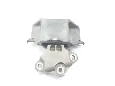 Second-hand car spare part LEFT ENGINE SUPPORT for VOLKSWAGEN CRAFTER KASTEN (SY)  OEM IAM references 2N0199555K  2N0199555K