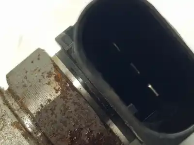 Pezzo di ricambio per auto di seconda mano iniettore per volkswagen passat variant (cb5) executive 150 cv / 110 kw riferimenti oem iam 05l130277e  05l130277e Pezzo di ricambio per auto di seconda mano iniettore per volkswagen passat variant (cb5) executive 150 cv / 110 kw riferimenti oem iam 05l130277e  05l130277e