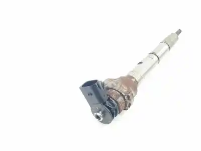 İkinci el araba yedek parçası ENJEKTÖR için VOLKSWAGEN PASSAT VARIANT  OEM IAM referansları 05L130277E  05L130277E