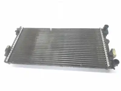 Peça sobressalente para automóvel em segunda mão Radiador De água por AUDI A1 (8X) Attraction Referências OEM IAM 6R0121253  6R0121253