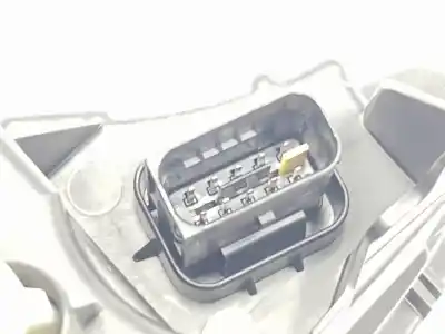 Peça sobressalente para automóvel em segunda mão farol / farolim direito por ds ds 3 / ds 3 crossback (ur_, uc_, uj_) 1.2 puretech 130 referências oem iam 9845437080  9845437080