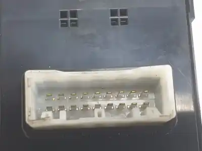 Peça sobressalente para automóvel em segunda mão botão / interruptor elevador vidro dianteiro esquerdo por kia optima drive referências oem iam 93570d4050ak5  93570d4050ak5