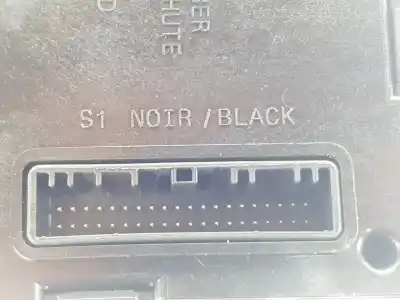 Автозапчастина б/у електронний модуль для renault captur i life посилання на oem iam 284b14456r  284b14456r