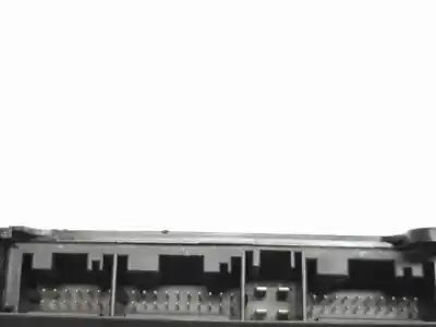 Peça sobressalente para automóvel em segunda mão luz interior por bmw serie 1 berlina (e81/e87) 116d referências oem iam 9225477  61319225477