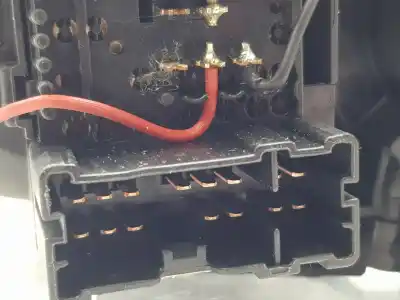 Pezzo di ricambio per auto di seconda mano controllo del volante per dacia dokker essential riferimenti oem iam 255677688r  e11811240 255407916r