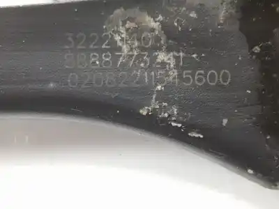 Pezzo di ricambio per auto di seconda mano staffa posteriore destra per lynk & co 01 phev riferimenti oem iam 8888773241  8888773241