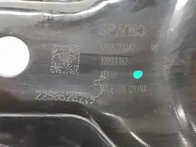 Pezzo di ricambio per auto di seconda mano braccio sospensione posteriore inferiore destro per lynk & co 01 phev riferimenti oem iam 8888773042  8888773042