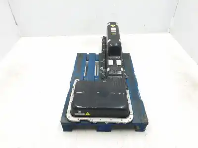 Автозапчастина б/у АККУМУЛЯТОР для LYNK & CO 01  Посилання на OEM IAM 8892524572  8892524572