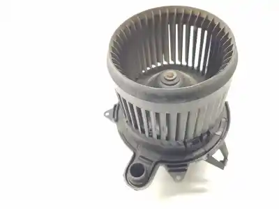 Peça sobressalente para automóvel em segunda mão ventilador de aquecimento por renault captur i dynamique 90 cv / 66 kw referências oem iam 272101005r  272101005r