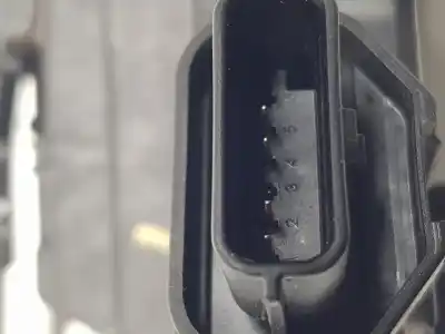 Second-hand car spare part left front door lock for renault captur dynamique oem iam references 805031332r  805031332r