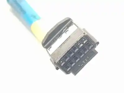 Peça sobressalente para automóvel em segunda mão espelho retrovisor direito por renault captur dynamique referências oem iam 963010936r  963010936r