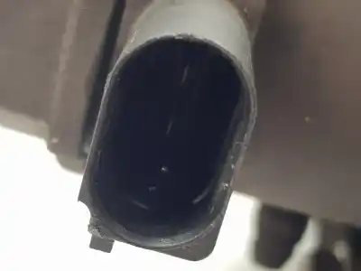 Pezzo di ricambio per auto di seconda mano pinza freno posteriore destra per land rover range rover evoque pure riferimenti oem iam bj322552aa  lr027126