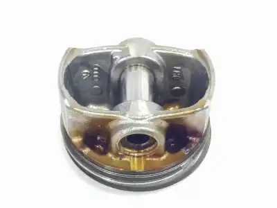 Second-hand car spare part piston for seat leon (5f1) reference oem iam references 04e107065dc  04e107065dc