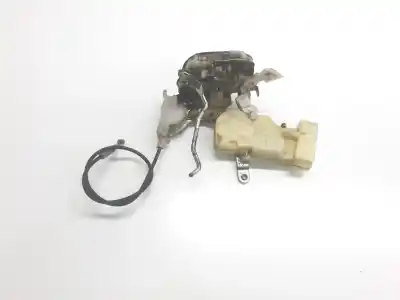 İkinci el araba yedek parçası SOL ÖN KAPI KILIDI için TOYOTA YARIS VERSO VAN (_P2_)  OEM IAM referansları 693200D021  693200D021