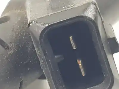 Peça sobressalente para automóvel em segunda mão injetor por bmw serie 1 berlina (e81/e87) 120i referências oem iam 7506158  13537506158