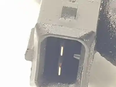 Peça sobressalente para automóvel em segunda mão injetor por bmw serie 1 berlina (e81/e87) 120i referências oem iam 7506158  13537506158