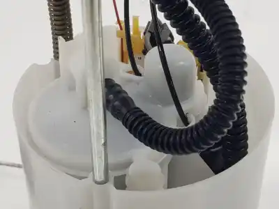 Peça sobressalente para automóvel em segunda mão bomba de combustivel por opel meriva b selective referências oem iam 13268622  13268622