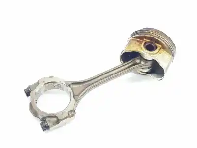 Second-hand car spare part piston for toyota auris (e15) active 126 cv / 93 kw oem iam references 1310147020