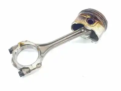 Second-hand car spare part piston for toyota auris (e15) active 126 cv / 93 kw oem iam references 1310147020