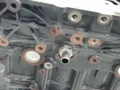 Автозапчастина б/у блокувати для audi a4 b8 avant (8k5) 2.0 tfsi посилання на oem iam   03l100104m