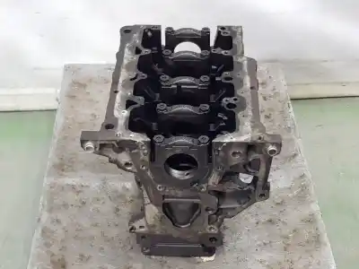 Pièce détachée automobile d'occasion Moteur pour AUDI A4 B8 AVANT (8K5) 2.0 TFSI Références OEM IAM   03L100104M