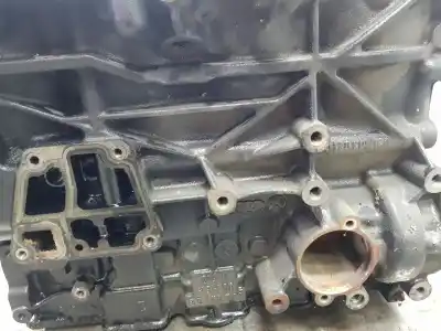 Автозапчастина б/у блокувати для audi a4 b8 avant (8k5) 2.0 tfsi посилання на oem iam   03l100104m