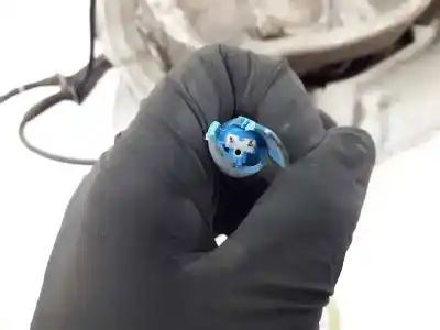 Second-hand car spare part front left knuckle for bmw 5 (e39) 520 d oem iam references 31211092853  31211092853