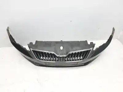 Автозапчастина б/у передній бампер для skoda superb 2.0 tdi посилання на oem iam 3v0807218  3v0807218