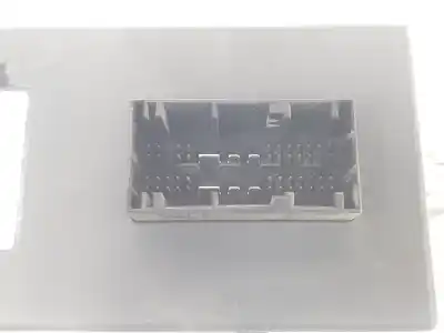 Peça sobressalente para automóvel em segunda mão  por BMW SERIE 6 CABRIO (E64)  Referências OEM IAM 37146786139  37146783986