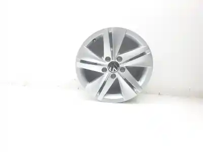Pièce détachée automobile d'occasion jante pour volkswagen golf viii berlina cd1 life etsi références oem iam 5h0601025  5h06010258z8