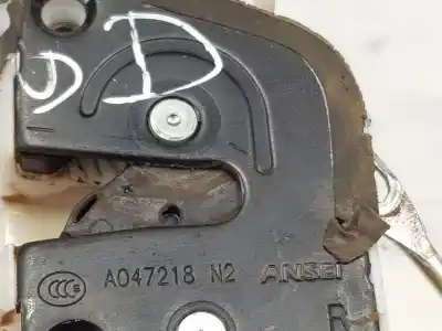 Second-hand car spare part front right door lock for mitsubishi montero (v80/v90) 3.2 di-d intense oem iam references 5715a412  5715a412