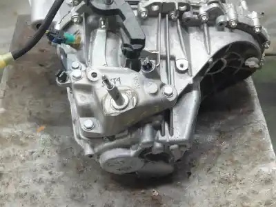 Second-hand car spare part gearbox for renault kangoo profesional 68 cv / 50 kw oem iam references tl4382  320106168r