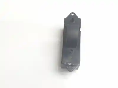 Peça sobressalente para automóvel em segunda mão BOTÃO / INTERRUPTOR ELEVADOR VIDRO TRASEIRO ESQUERDO por MITSUBISHI MONTERO (V80/V90)  Referências OEM IAM 8608A144  8608A144