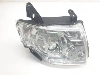 Second-hand car spare part right headlight for mitsubishi montero (v80/v90) 3.2 di-d intense oem iam references 8301c152  8301c152