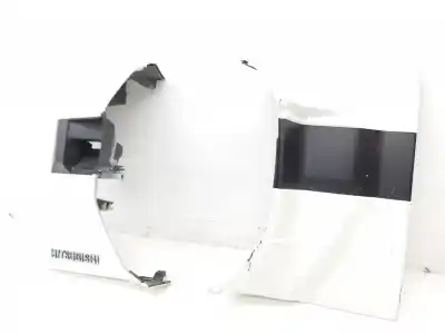 Second-hand car spare part rear decorative moulding for mitsubishi montero (v80/v90) 3.2 di-d intense oem iam references 5837a077wb  5837a082wb