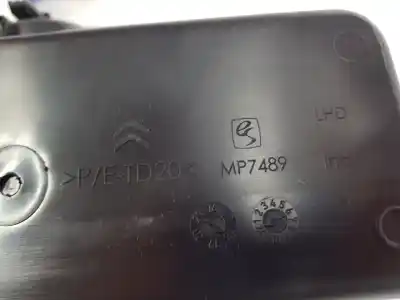 Peça sobressalente para automóvel em segunda mão porta luvas por citroen c3 cseries referências oem iam 9812490277  98124977zd