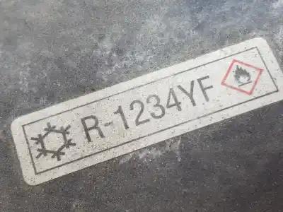 Peça sobressalente para automóvel em segunda mão grelha frontal por citroen c3 cseries referências oem iam 98120634xt  98120634xt