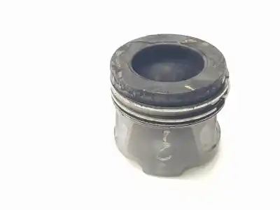 Second-hand car spare part piston for dacia duster (hs_) 1.5 dci (hsaj) oem iam references 120a11104r  120a11104r