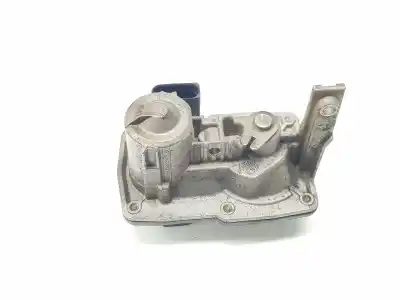 İkinci el araba yedek parçası KELEBEK KUTUSU için AUDI Q3 (8UG)  OEM IAM referansları 5Q0253691K  04L128063AA